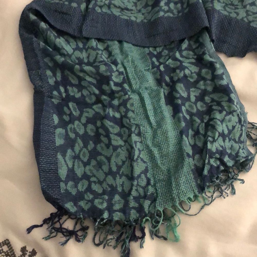 Blue Cheetah Print Scarf